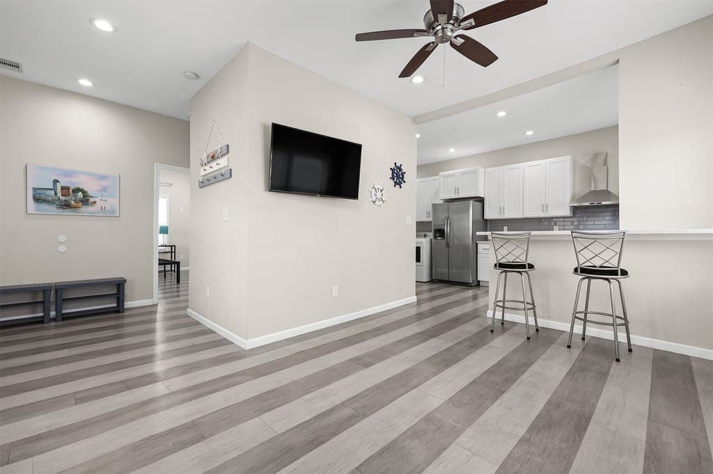 1028 Avenue K Apt 1