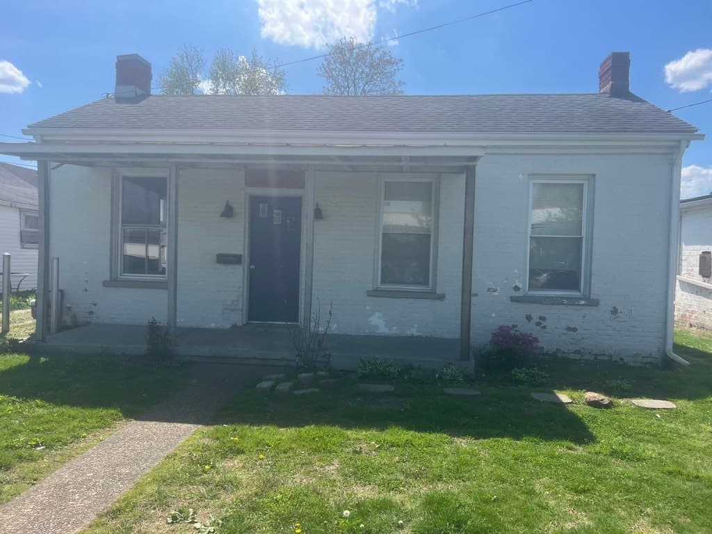 23 Pine St