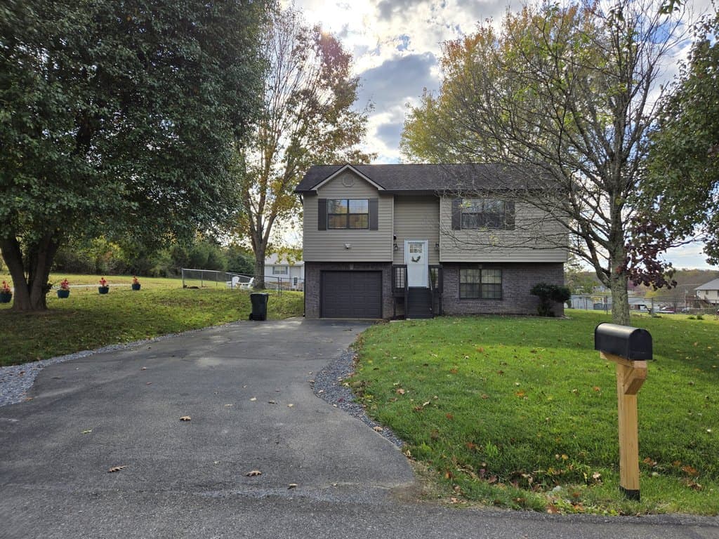 112 Kings Mountain Ct