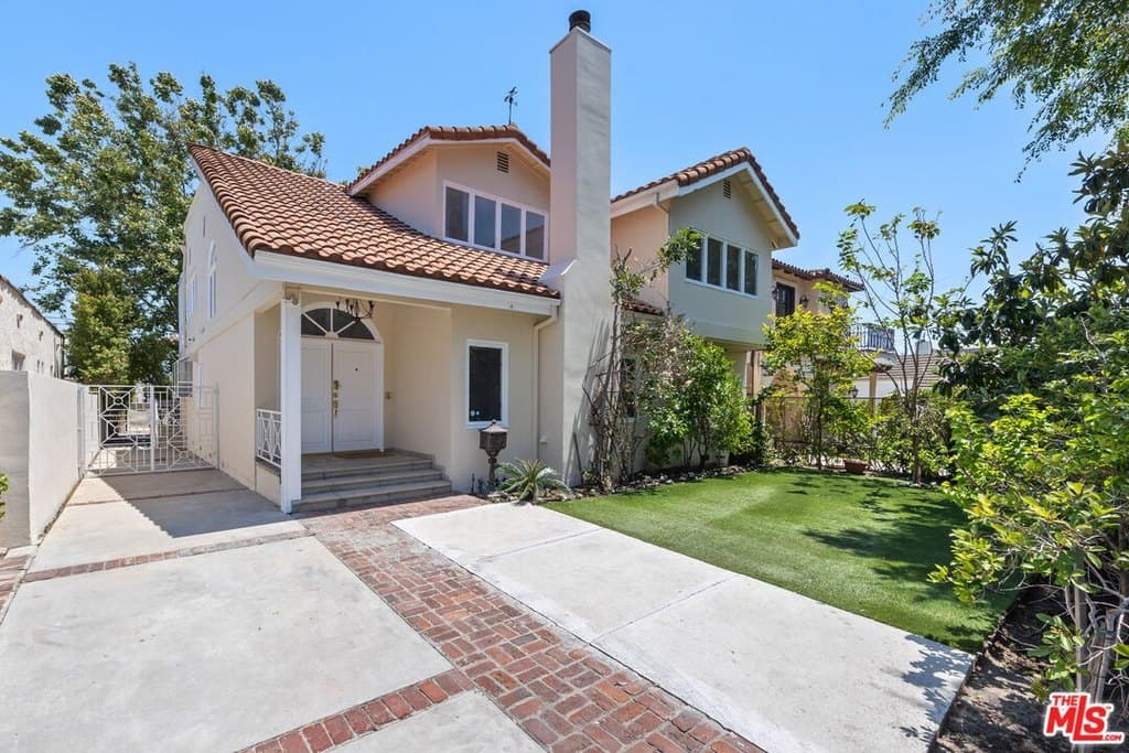244 S Almont Dr