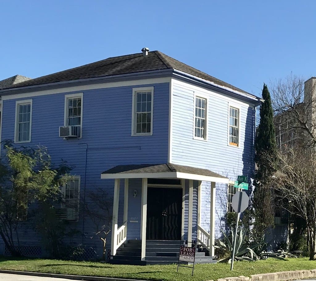 2127 Avenue K Unit Up