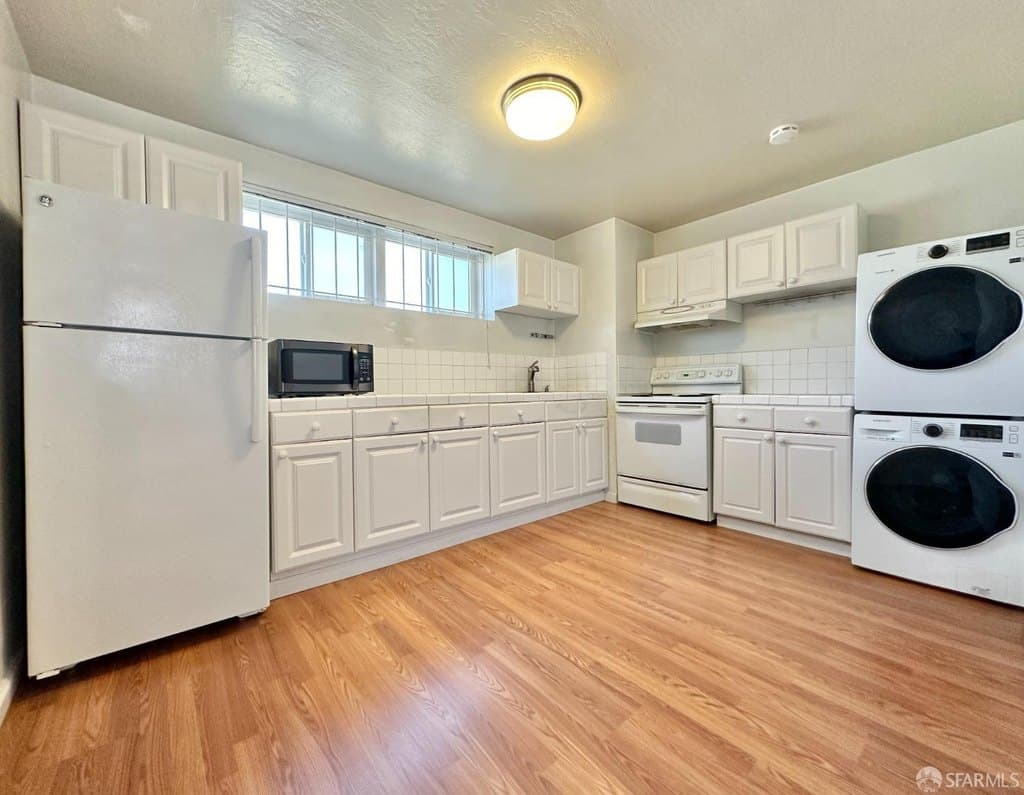 1001 Sloat Blvd