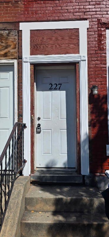 227 Hummel St