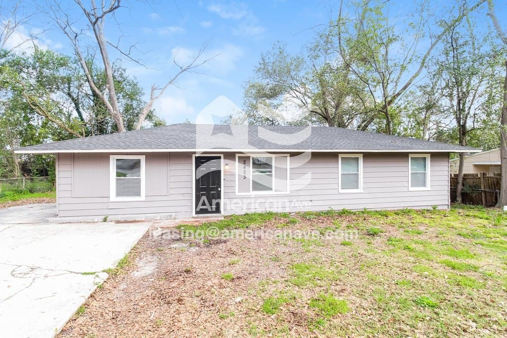 2423 Adger Rd