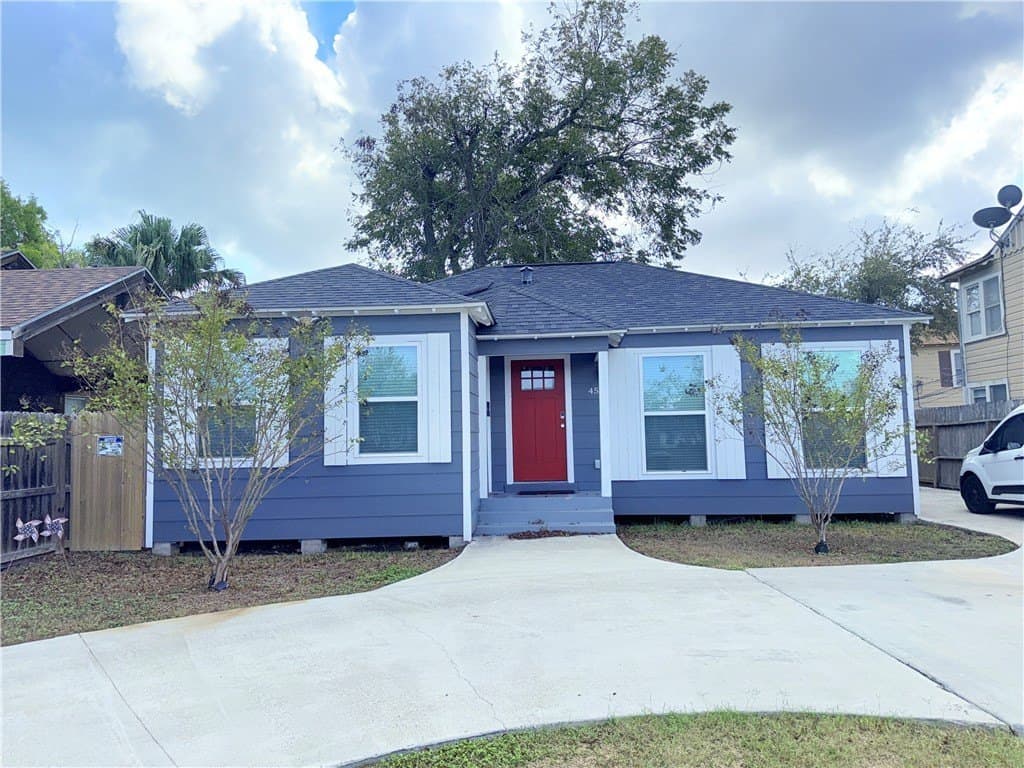 455 Louisiana Ave