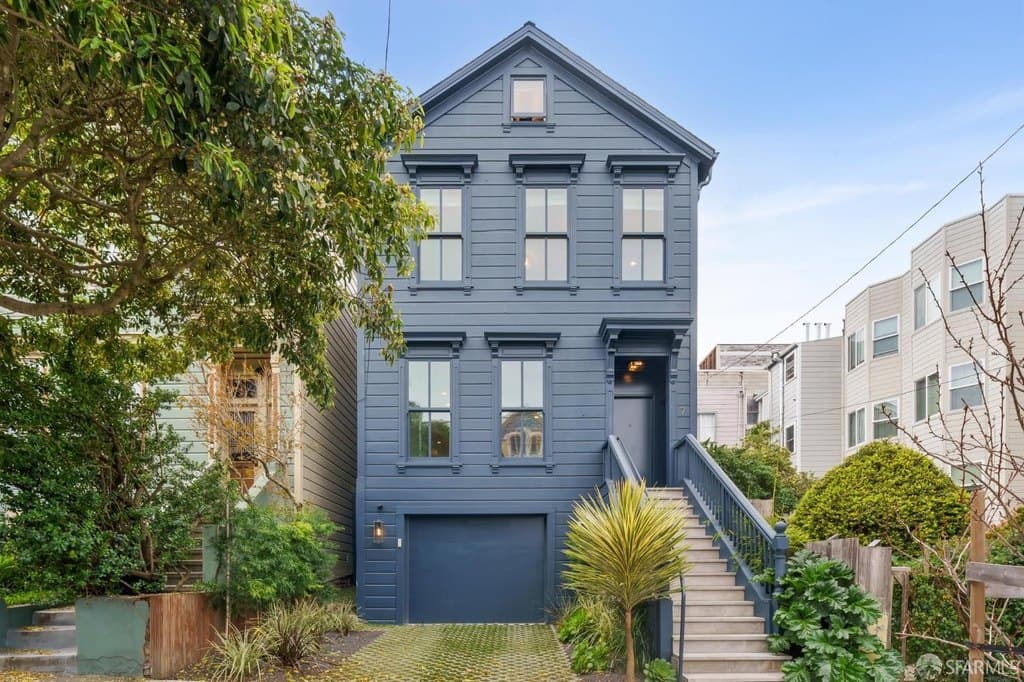 7 Seymour St