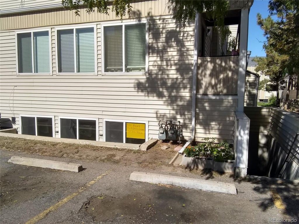 10742 E Exposition Ave Apt 123