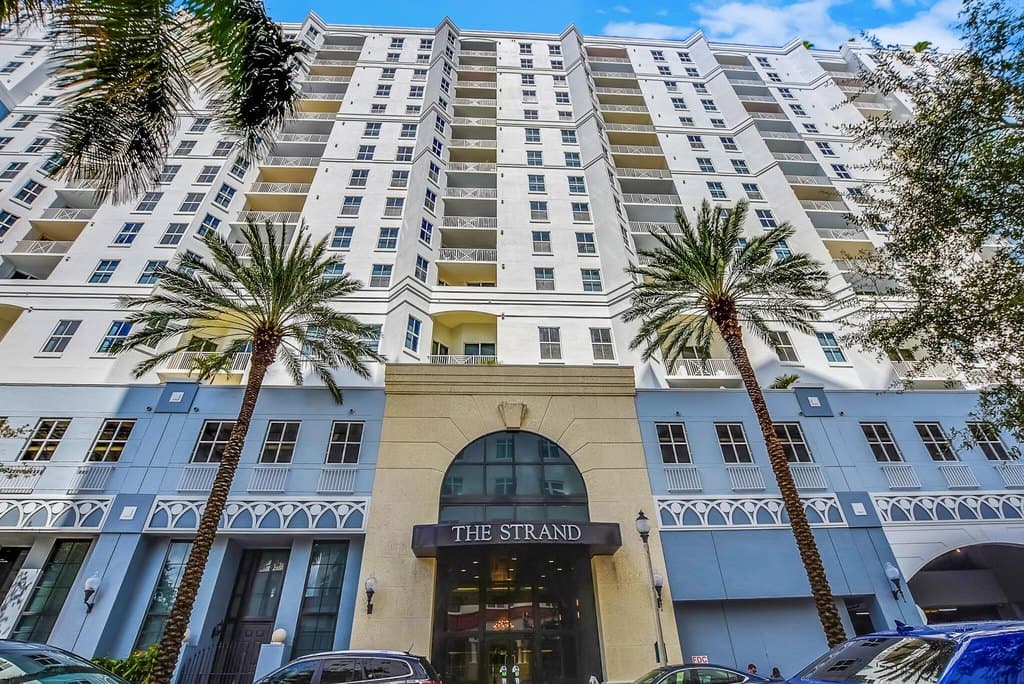255 Evernia St Apt 513