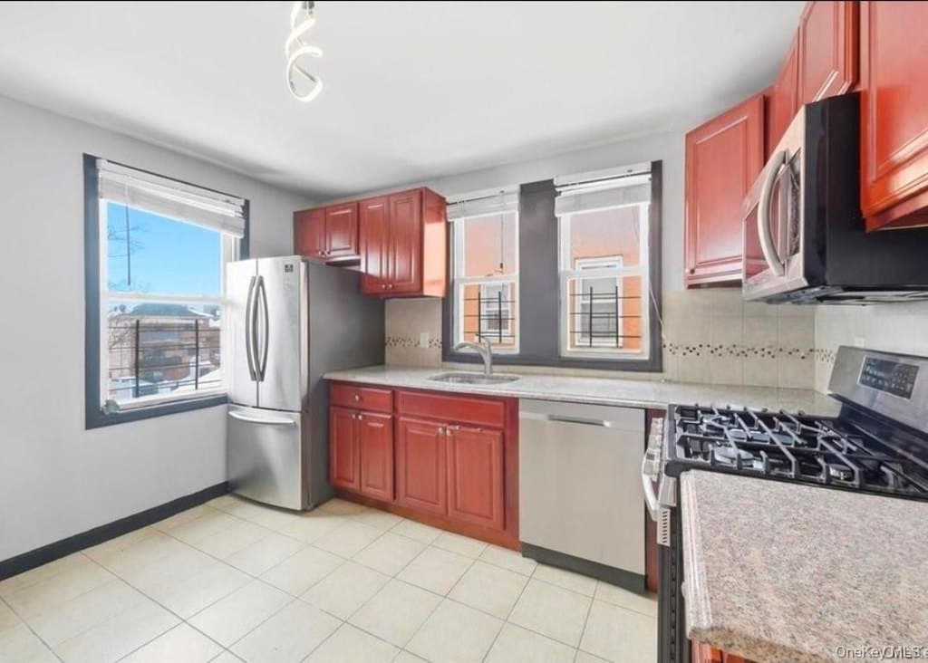 4423 Mundy Ln Unit 2