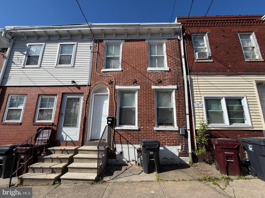 1114 Lancaster Ave