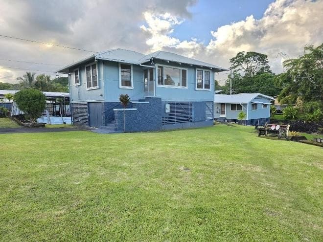 418A Kukuau St