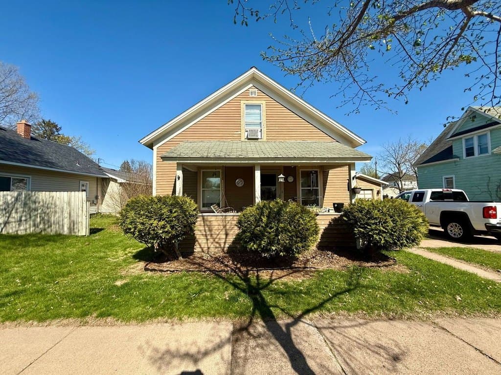 1005 S 5th Ave