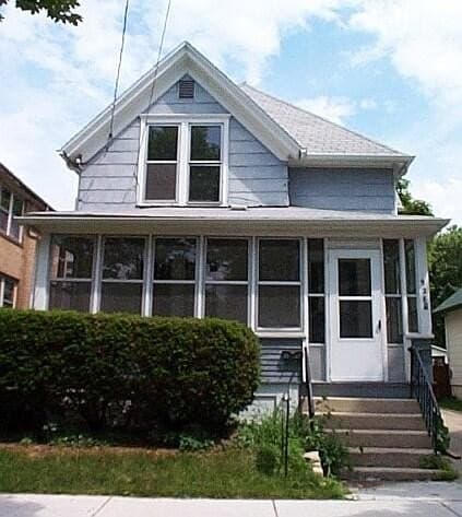 928 Erin St