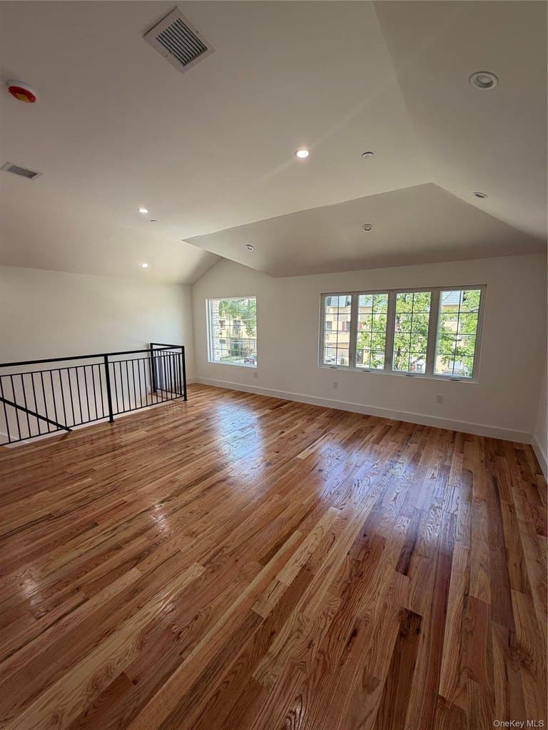 342 E 234th St Unit 2