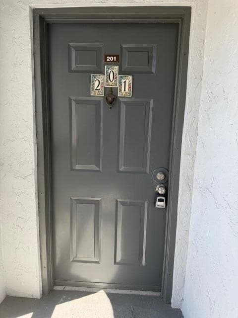 1750 N Congress Ave Apt 201