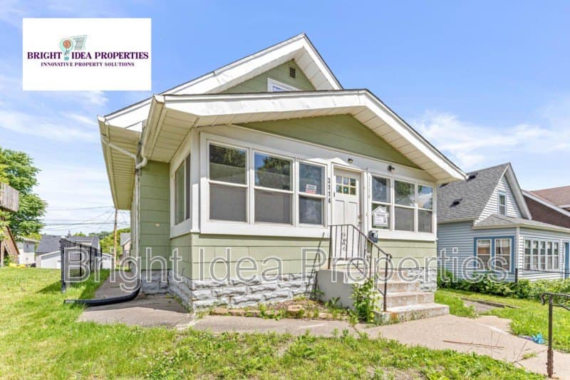 3114 N Morgan Ave