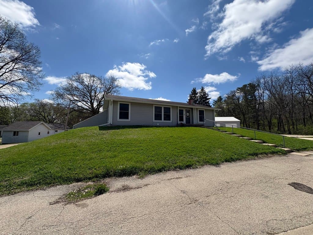 661 Reynoldswood Rd Unit 1