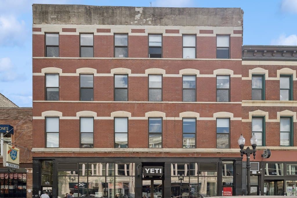 1572 N Milwaukee Ave Unit G