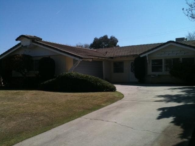 2109 Belvedere Ave