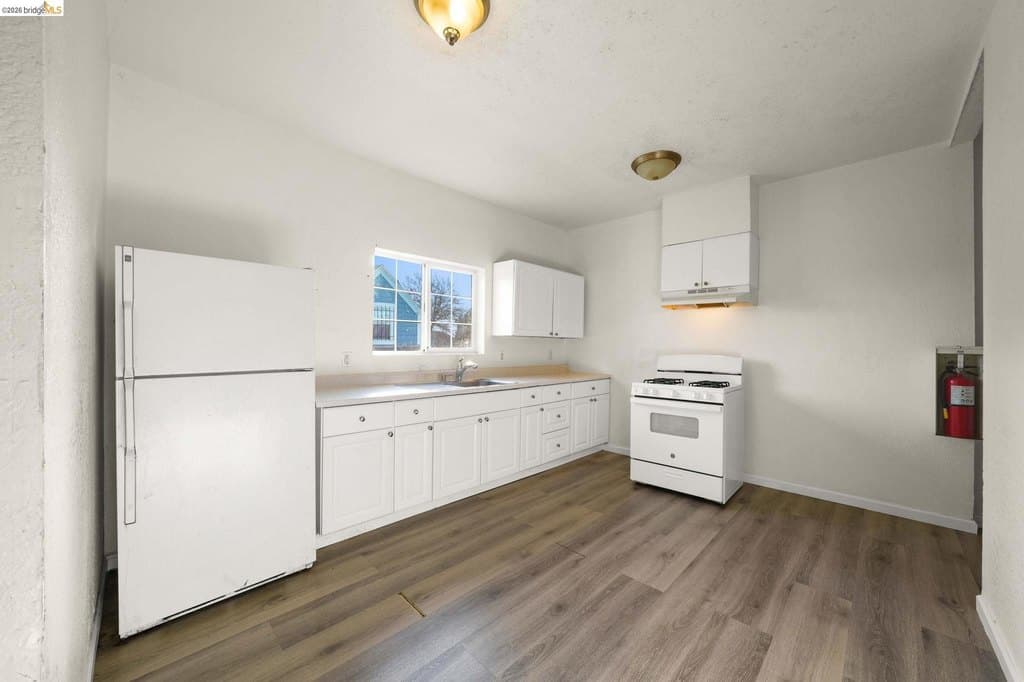 203 Bissell Ave Apt 2