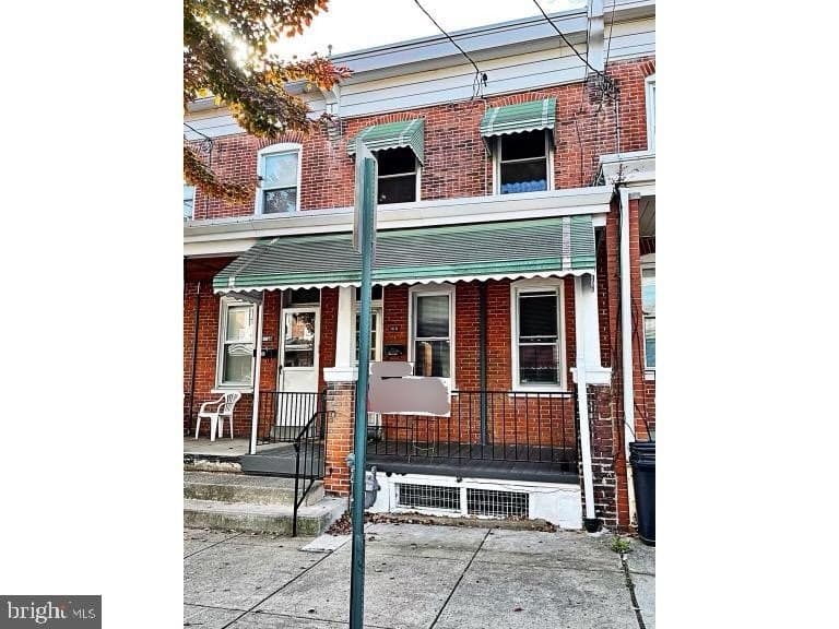 1110 Maple St
