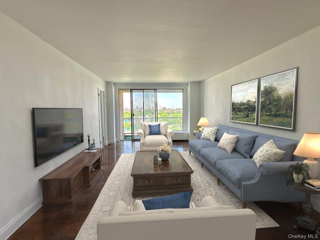 61-20 Grand Central Pkwy Unit A1402