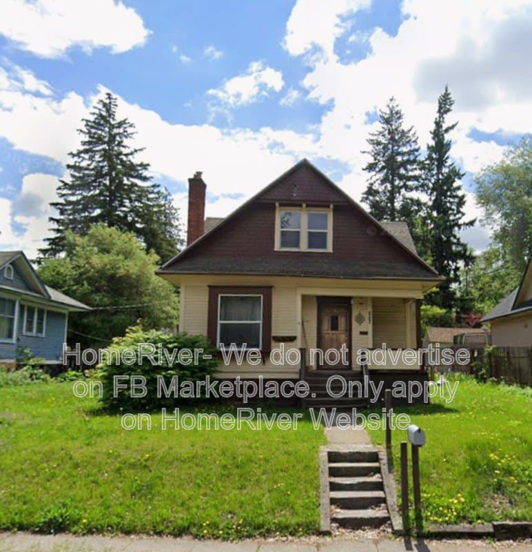 1618 E 11th Ave
