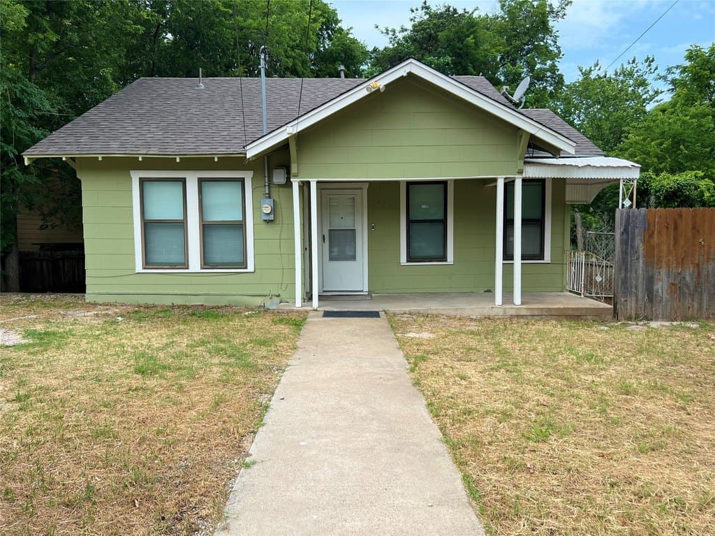607 Woodbine Ave