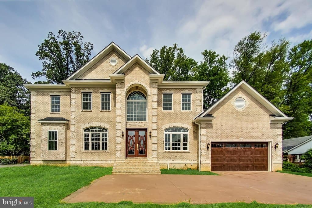 3104 Sleepy Hollow Rd