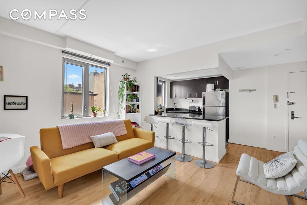 1810 3rd Ave Apt A7D