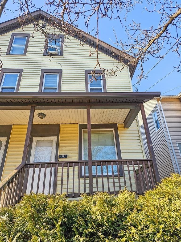 522 Vickroy Ave