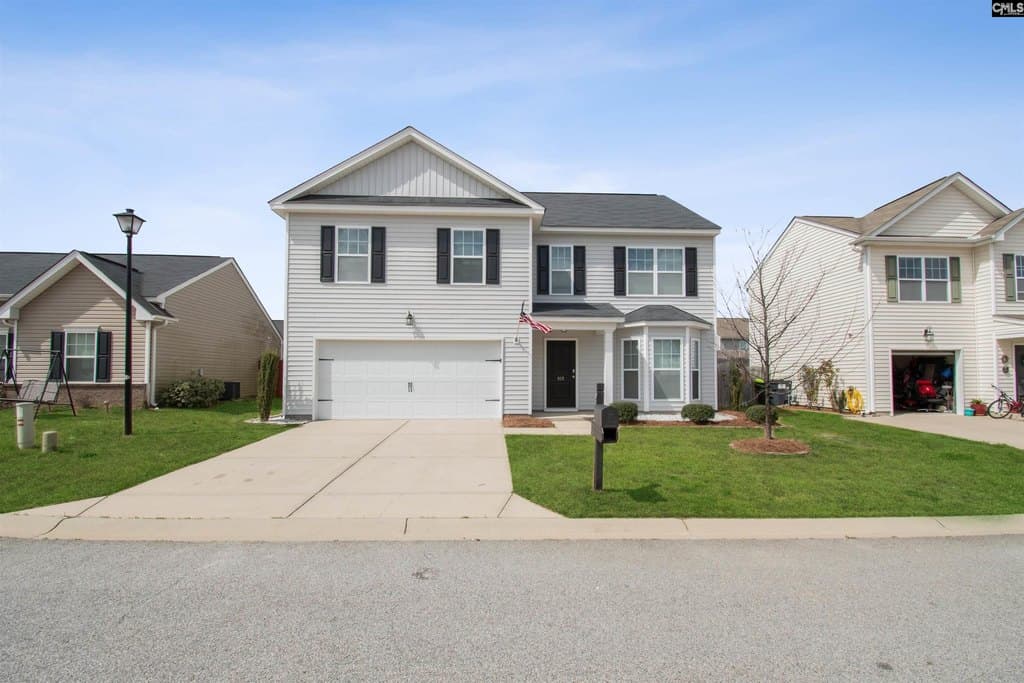 919 Dovefield Ln