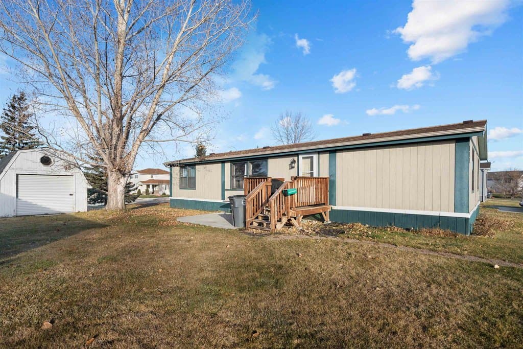 800 31st Ave SE Lot 712