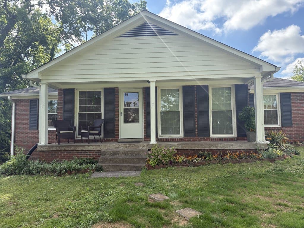 51 Brookwood Ter Unit A