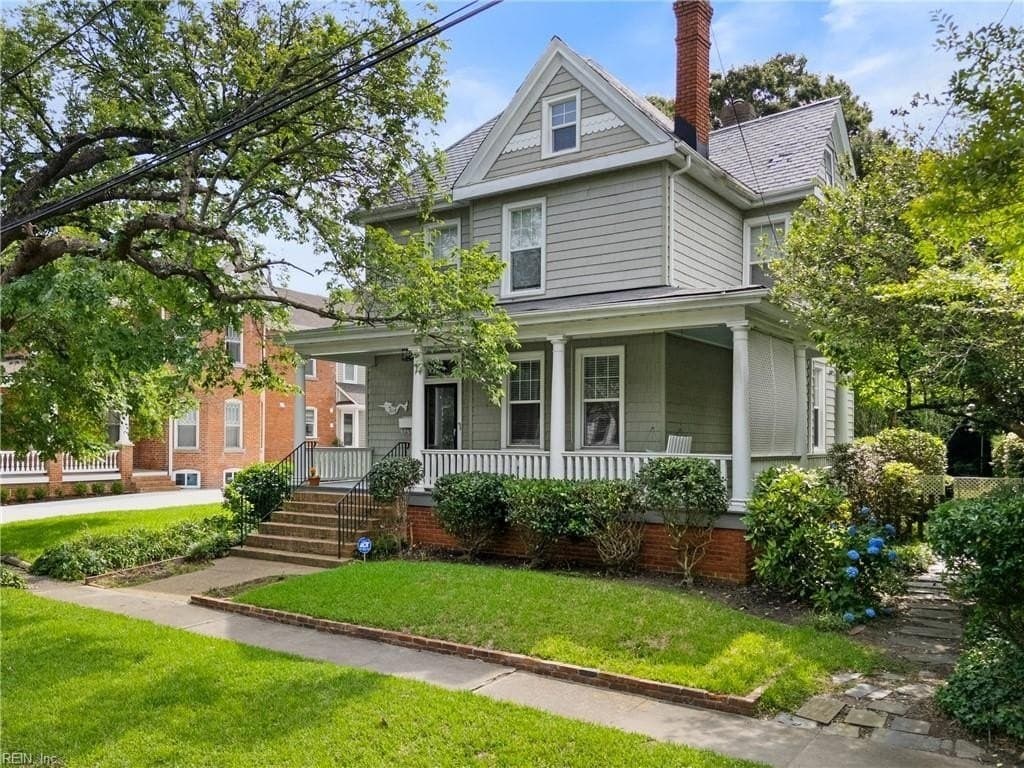 3114 Luxembourg Ave