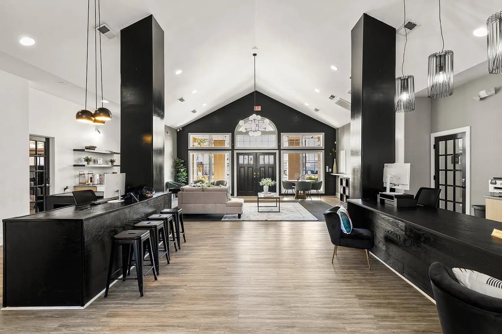 Sunset Pointe Apartments