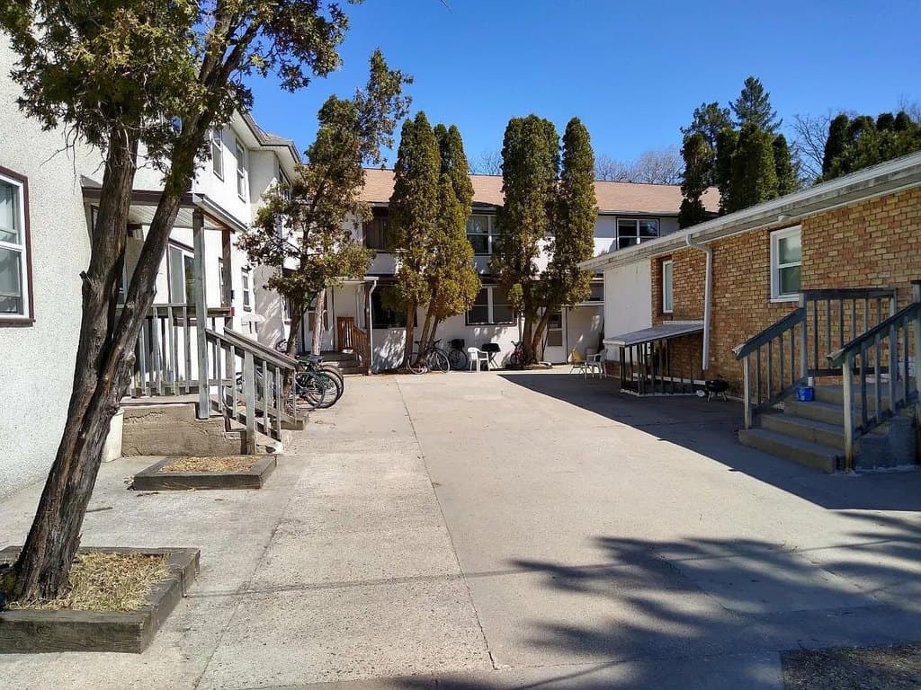 Alpine Apartments