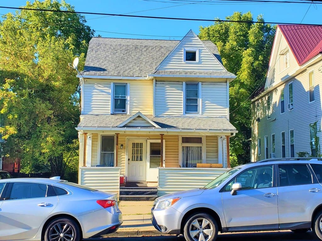 1249 Vestal Ave