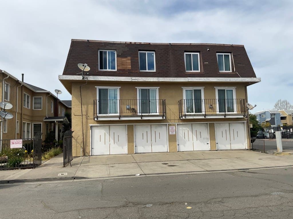 (244): 537 Nevin Ave.