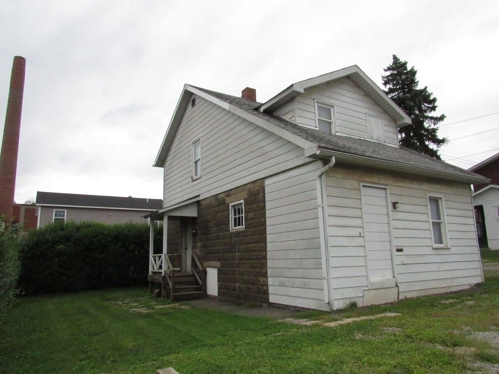 820 Grant