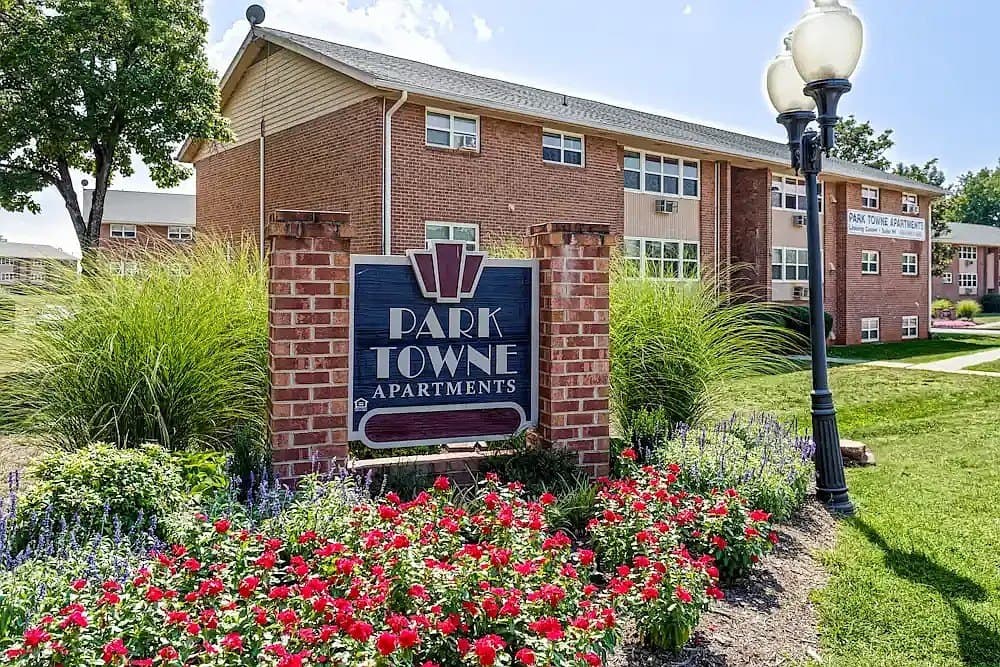 Park Towne Apartments
