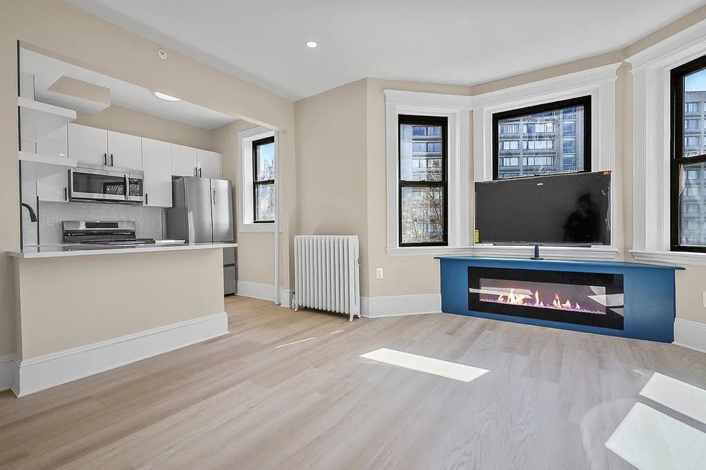 Waldorf Lofts