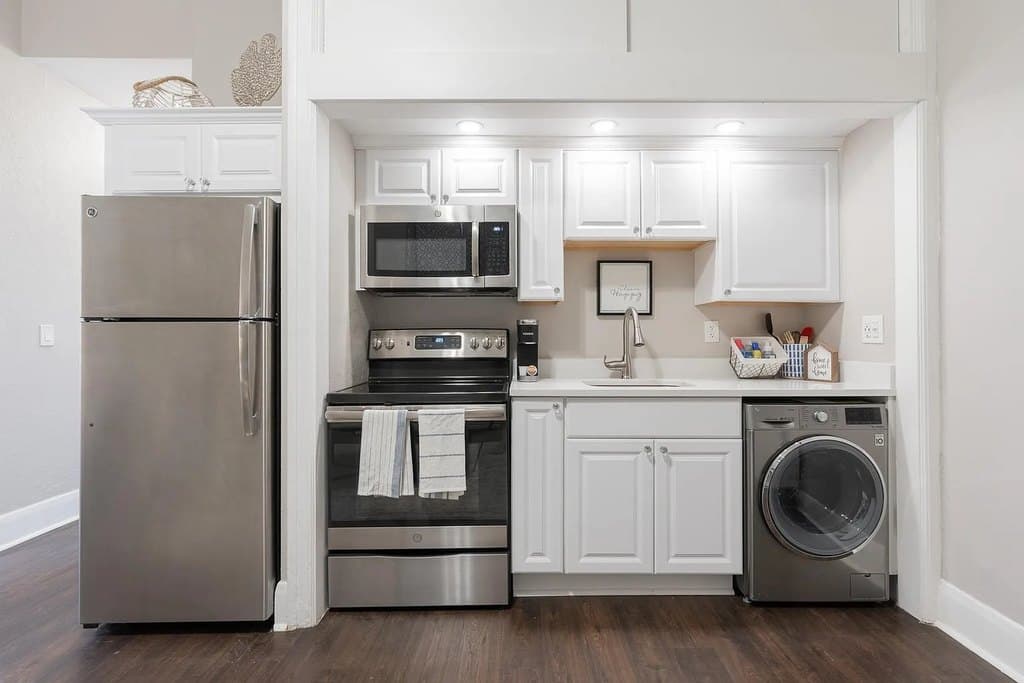 The Mirasol Apartments