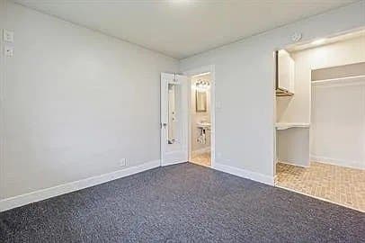 423 2nd St NE Puyallup, WA 98372
