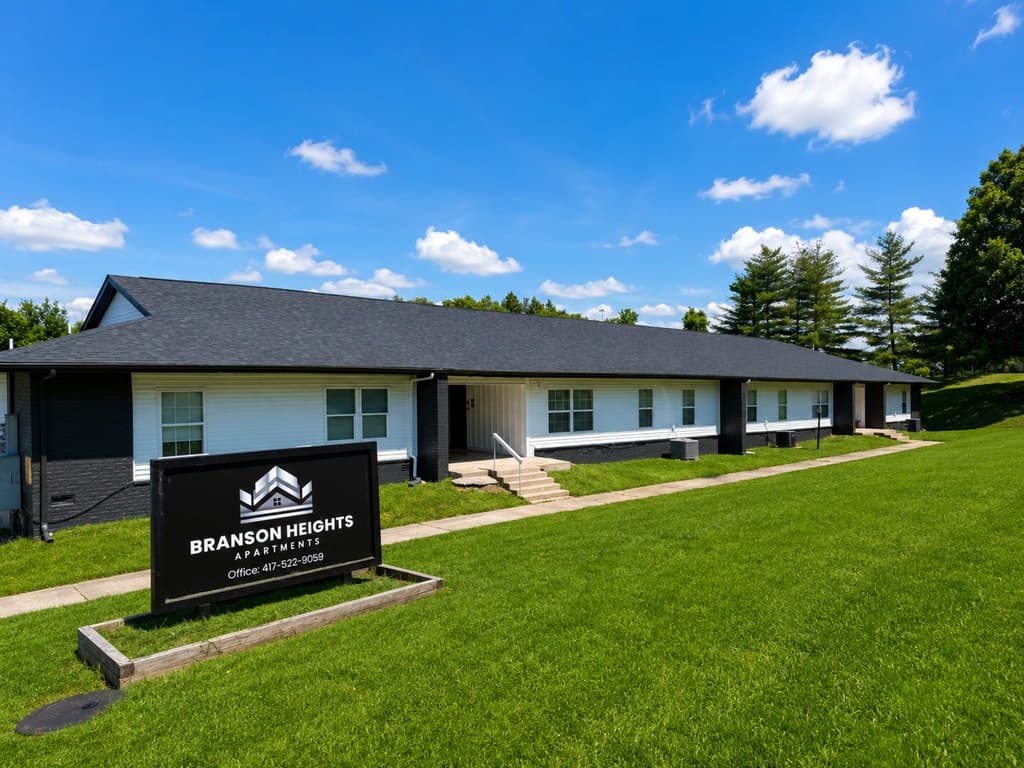 Branson Heights Apartments