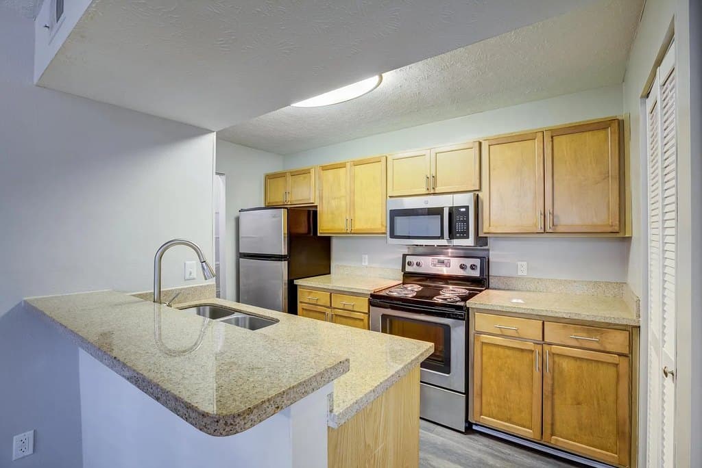 High Ridge Apartments