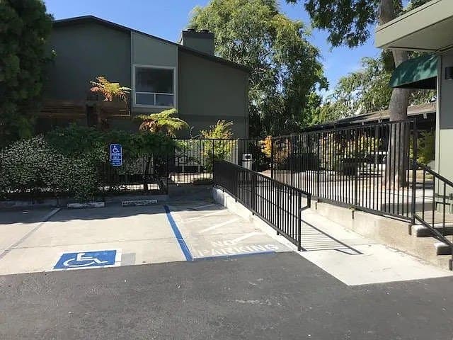 Willow Springs Apartments