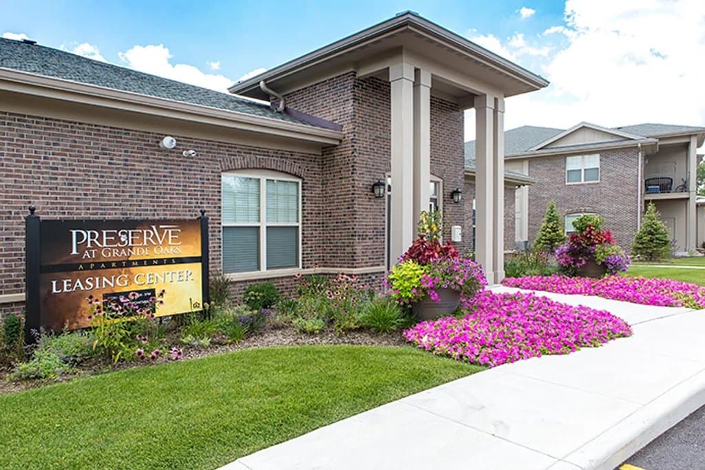 Preserve at Grande Oaks Apartment Homes