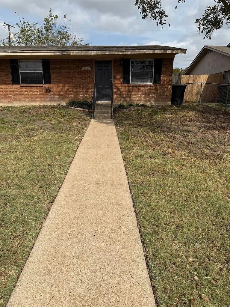 Ivanhoe Duplexes