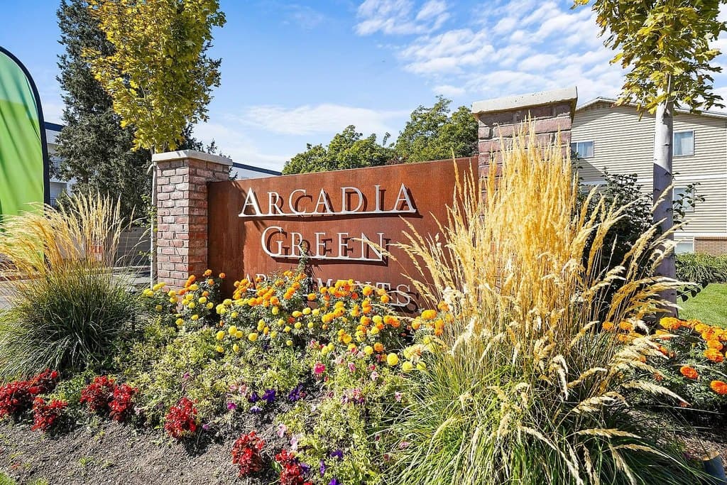 Arcadia Green Apartments